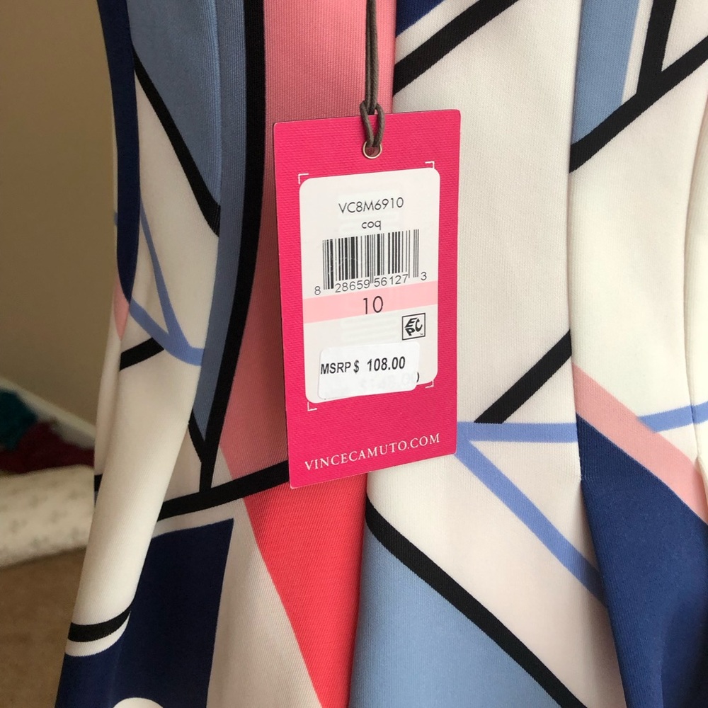 Abstract dress - Picture 6 of 6